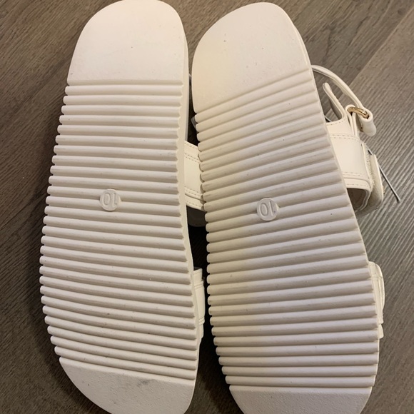 Women’s Dad Sandals - Picture 10 of 10